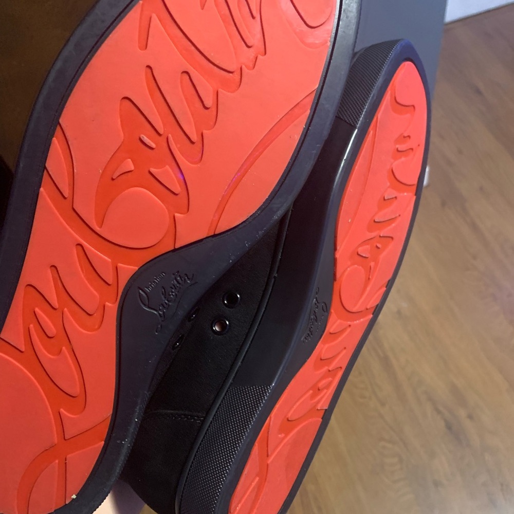 red bottoms for $500 size 10